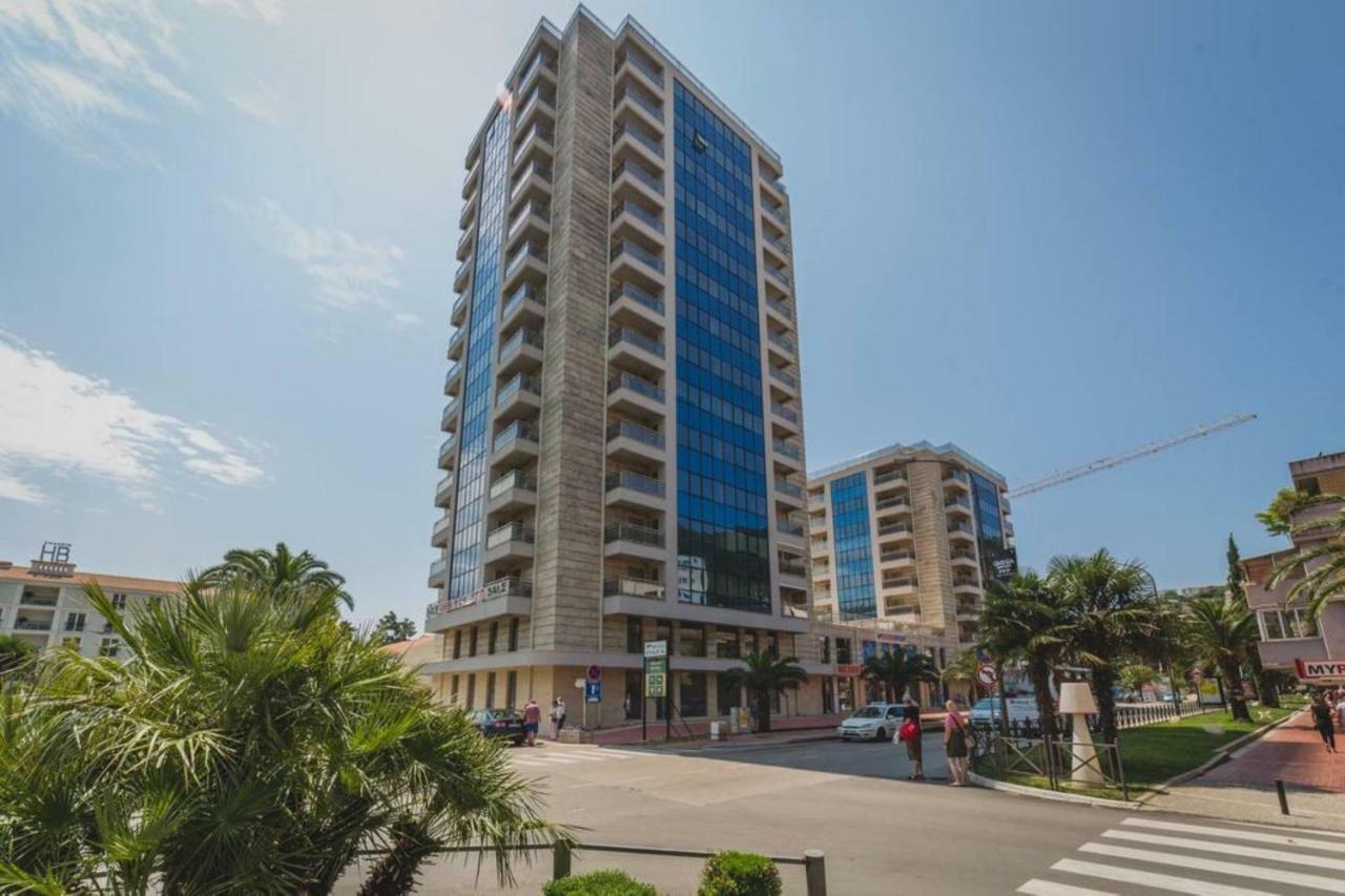 Blue Marlin Apartments บุดวา ภายนอก รูปภาพ