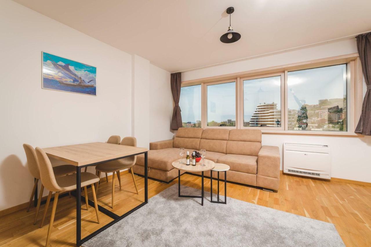 Blue Marlin Apartments บุดวา ภายนอก รูปภาพ